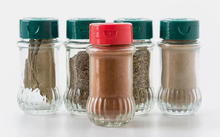 Spice Bottles with inconsistent Filling