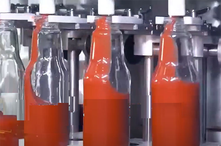 Bottle Filling with Ketchup Oyster Sauce