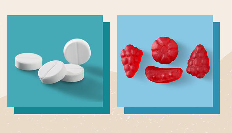 Multivitamin-Gummies-VS-Pills